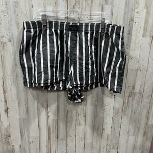 Victoria’s Secret Gray Stripe Boxer Sleep Shorts Shorties Womens Size XXL